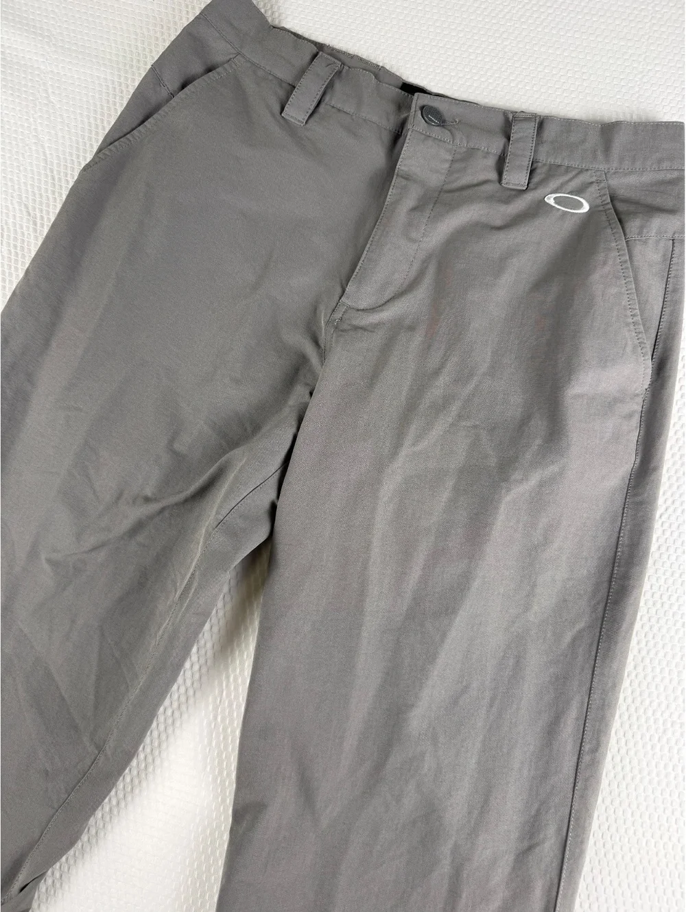 Oakley Men’s 30x32 Gray Golf Pants Performance Stretch Lightweight Golfcore